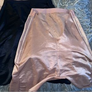 COPY - Skims shorts with  bone on side